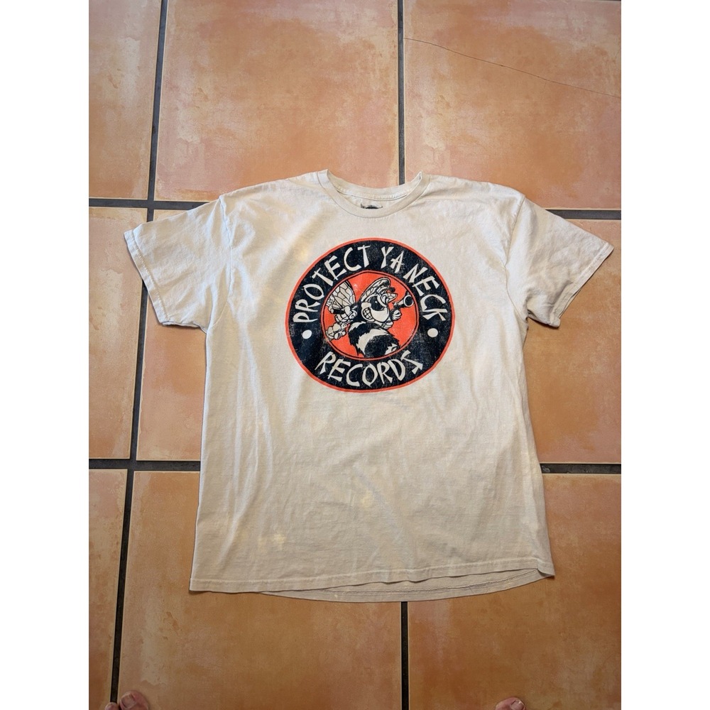 Wu-Tang Clan "Protect Ya Neck" Records Beige T-shirt Size XL/TG